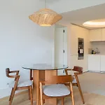 Διαμέρισμα Chic 1-br Flat In Award-winning Building Πόρτο
