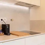 Chic 1-br Flat In Award-winning Building Πόρτο