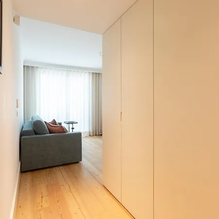 Chic 1-br Flat In Award-winning Building Apartment Porto