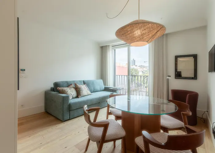 Chic 1-br Flat In Award-winning Building Appartement