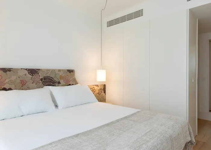 Daire Chic 1-br Flat In Award-winning Building Porto